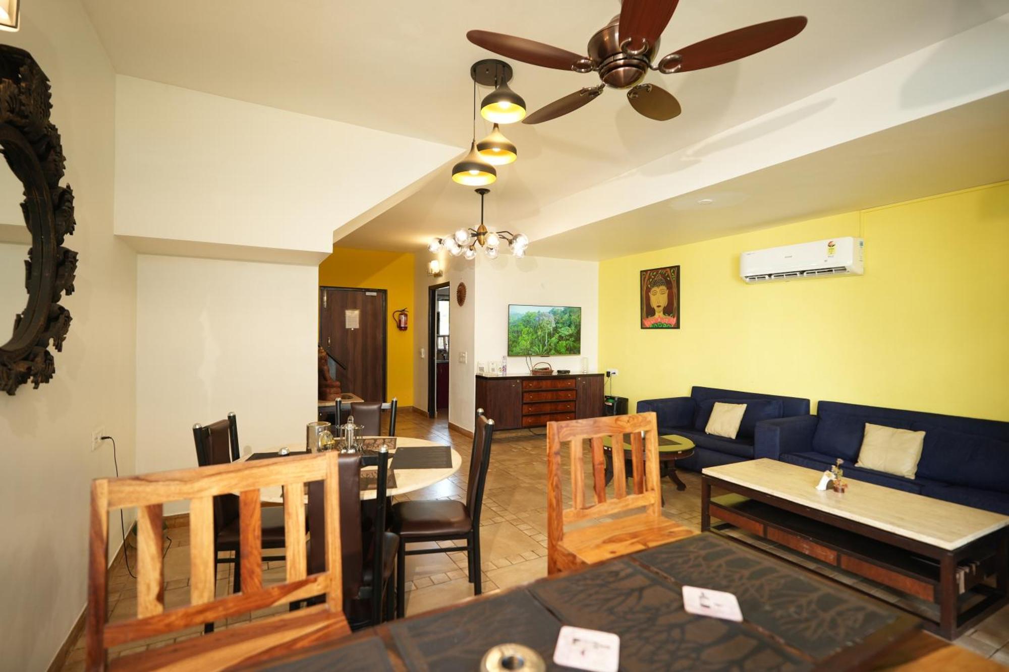 Villa M - Jia 3- 3Bhk In Candolim, Pool Facing, Near Beach, Breakfast Included Exterior photo